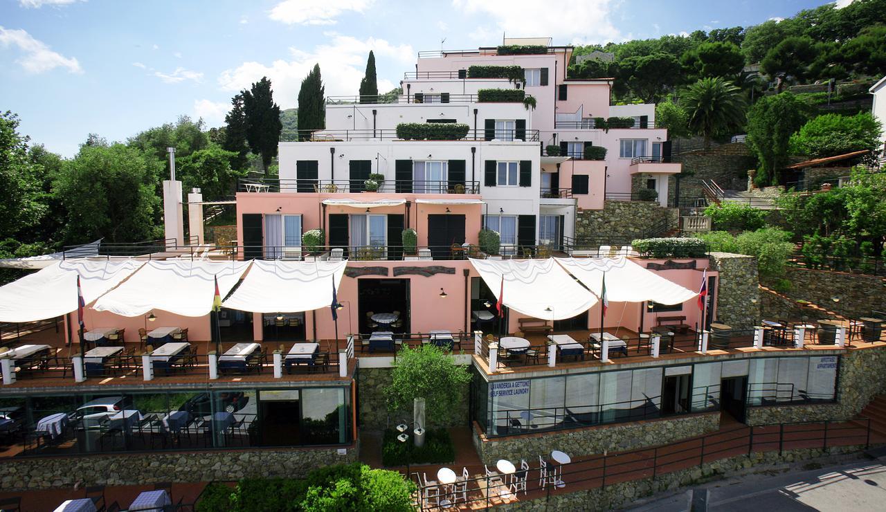 Residence Borgo San Sebastiano Bergeggi Exterior foto